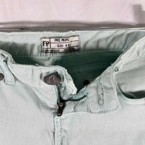 Free People Jeans Women's 24 Light Green Denim Low Rise Cotton Blend Pockets - Picture 5 of 11